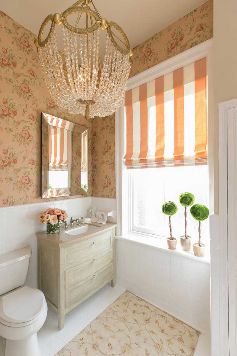 Bathroom with Chandelier and Floral Wallpaper