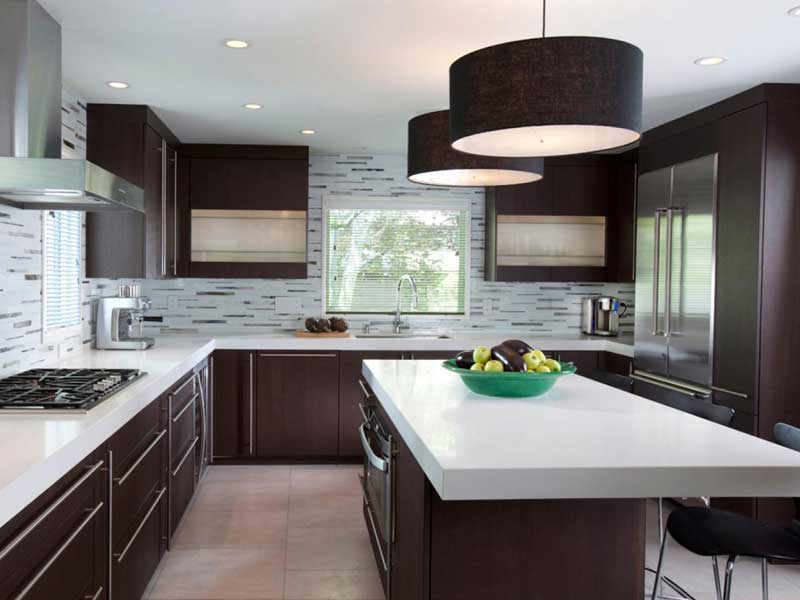 Kitchen Design with Bold-Fixtures