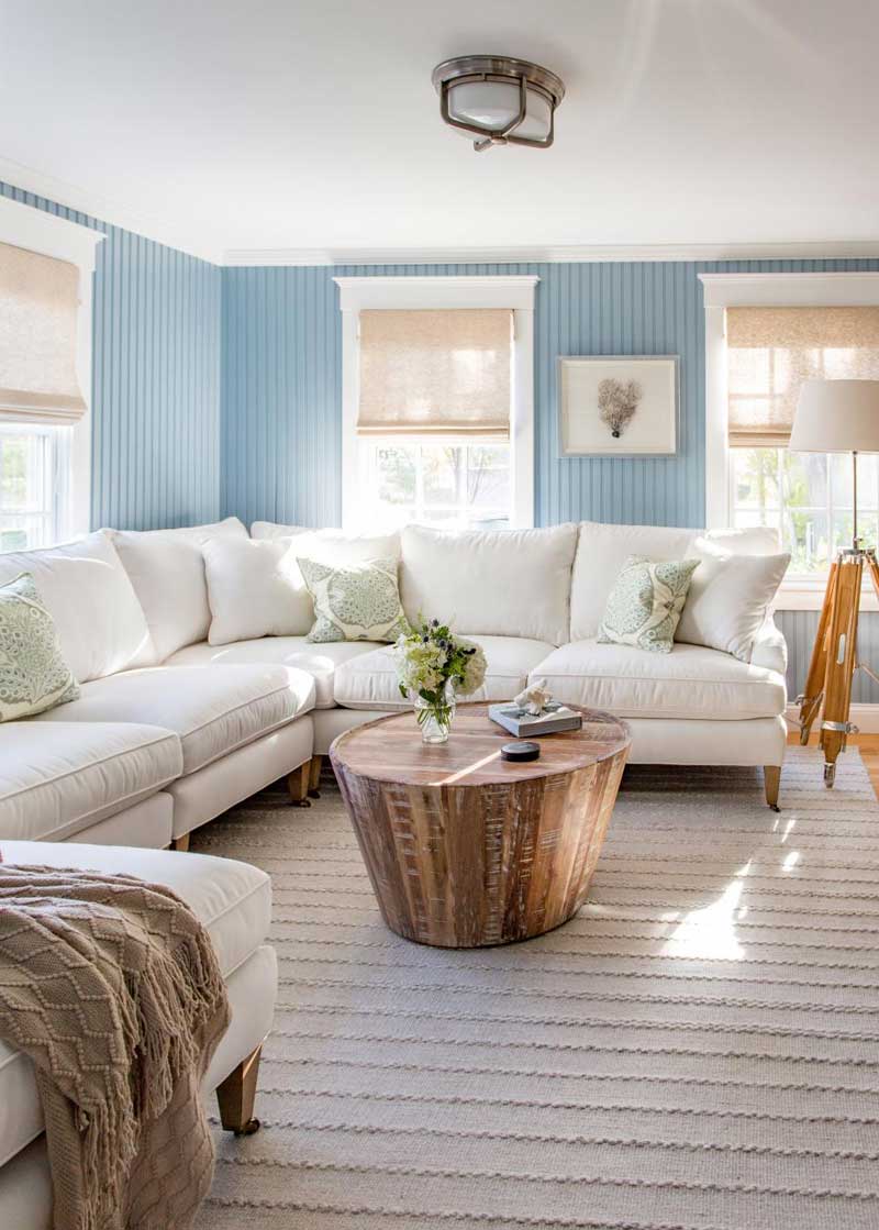 Living Room With Cornflower Blue Walls