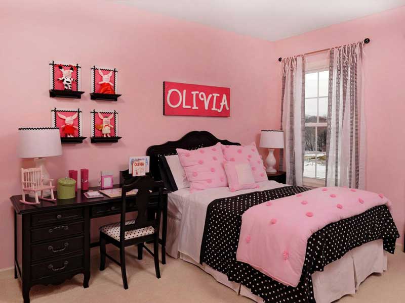 Pink Teenage Girl Bedroom with Polka Dot Bedding