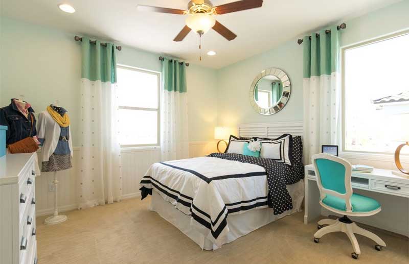 Teenage Girl Bedroom With Polka Dot Bedding