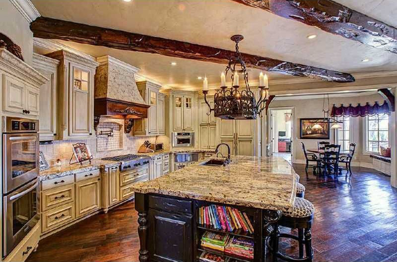 Kitchen Island with 8 Light Chandelier