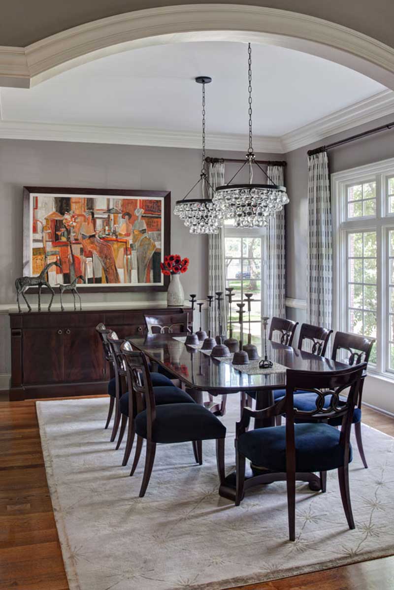 traditional dining room with glass crystal chandelier