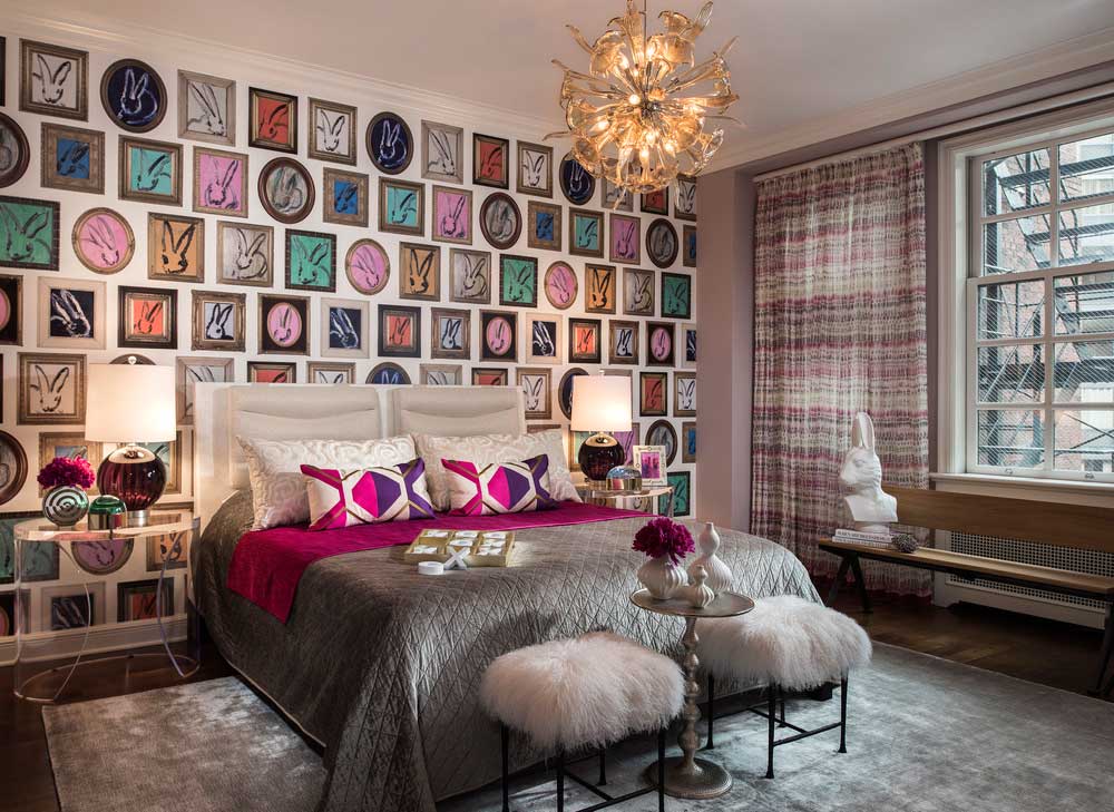 colorful bedroom with sputnik chandelier