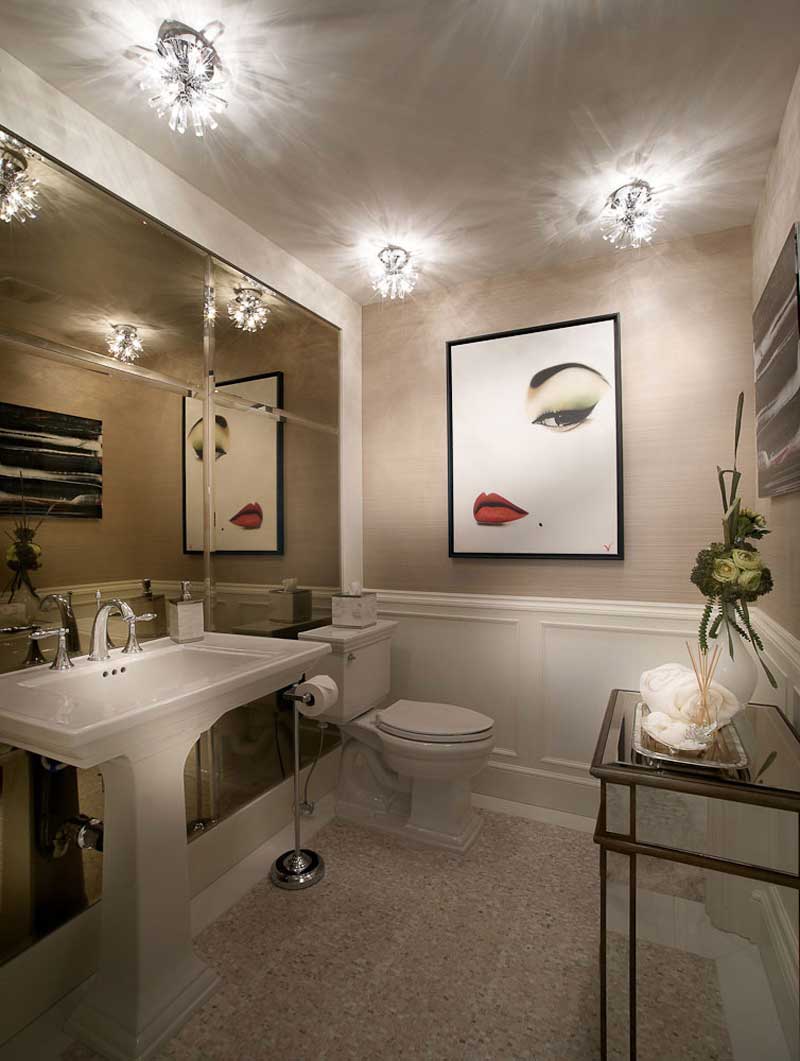 transitional bathroom with sputnik small pendant light