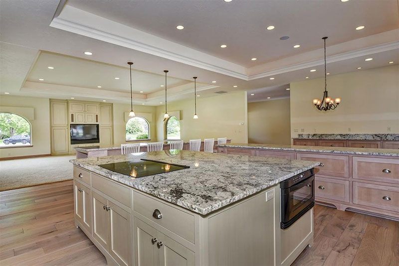 Bianco Antico Granite Countertops Pictures Cost Pros And Cons