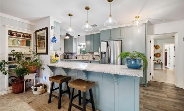 How to Achieve a Soft Sea-Green Kitchen Aesthetic