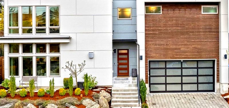 https://www.melaniejadedesign.com/trends-in-home-exterior-design/
