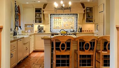 17 Beautiful Spanish Kitchens That Will Inspire Your Next Renovation