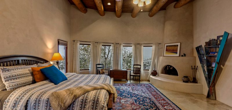 15 Santa Fe Southwest Bedroom Decor Ideas to Create a Desert Retreat