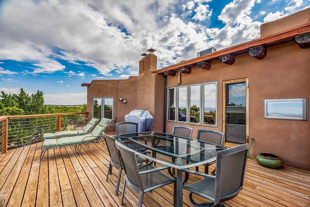 Santa-Fe-Style-Home-Design-Outdoor spaces 