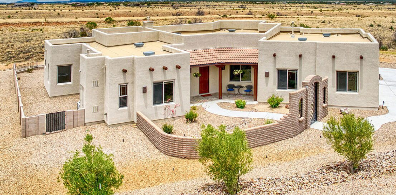 30 Santa Fe Style Home Exterior Color Ideas for Authentic Southwestern Charm