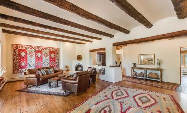 Santa Fe Style Home Interior Colors