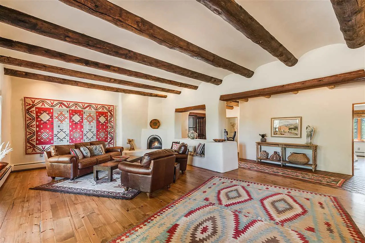 Santa Fe Style Home Interior Colors