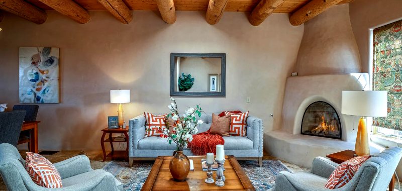 Santa Fe Style Interior Design Ideas for a Cozy Southwest Home
