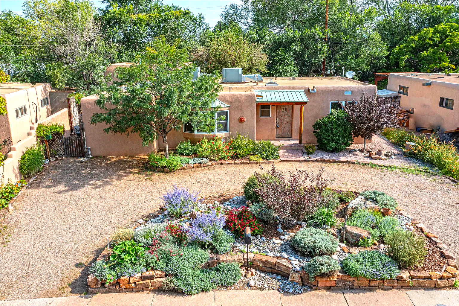 Santa Fe Style Landscaping Ideas