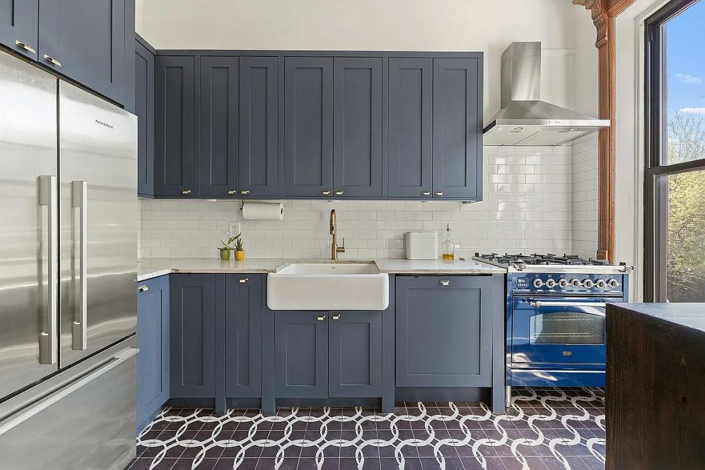 1899-Brownstone-Townhouse-Kitchen
