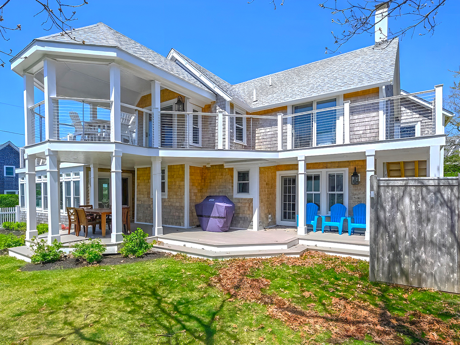 1920 Shingle Style Home: A Closer Look at the Exterior Design Elements
