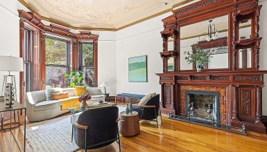 25 Brownstone Living Room Decor Ideas to Bring Your Classic Space to Life