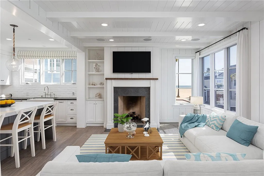 15 Nantucket Shingle Home Interior Design Ideas for a Coastal Vibe You’ll Love