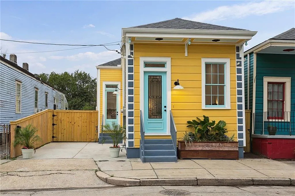 1885 Single Shotgun House Remodel: Inspiring Exterior & Interior Renovation Ideas