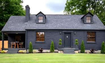 Black-Cape-Cod-House-Exterior-Design