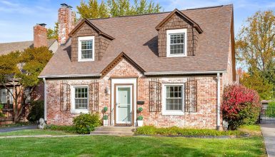 Brick Cape Cod House Exterior Color Scheme Ideas