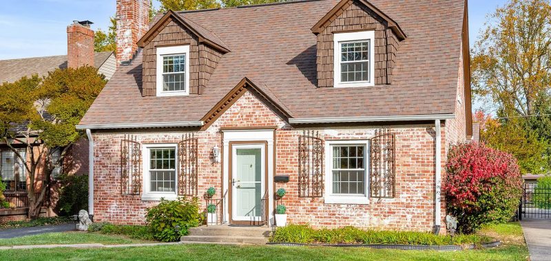 Brick Cape Cod House Exterior Color Scheme Ideas