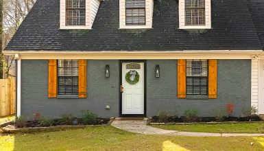 20 Cape Cod House Exterior Color Scheme Ideas to Elevate Your Home’s Curb Appeal
