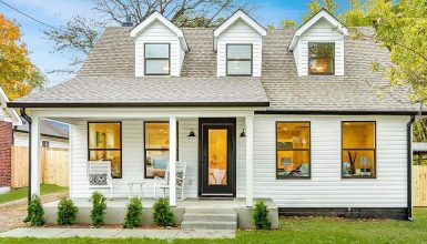 30 White Cape Cod Exterior Color Schemes
