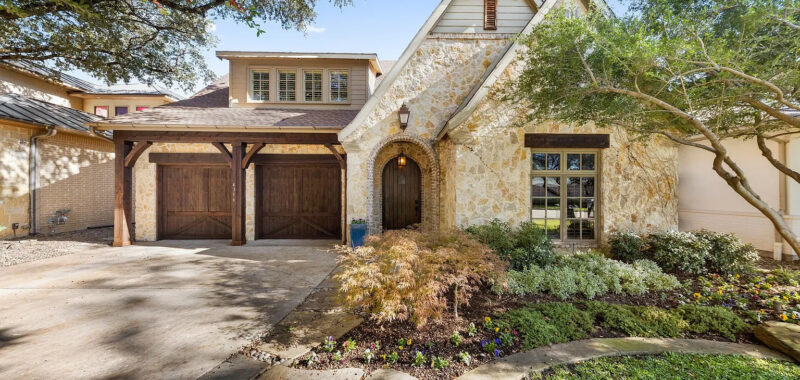 French Country House Design Characteristics