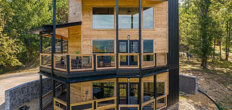 Modern Mountain Cabin Design