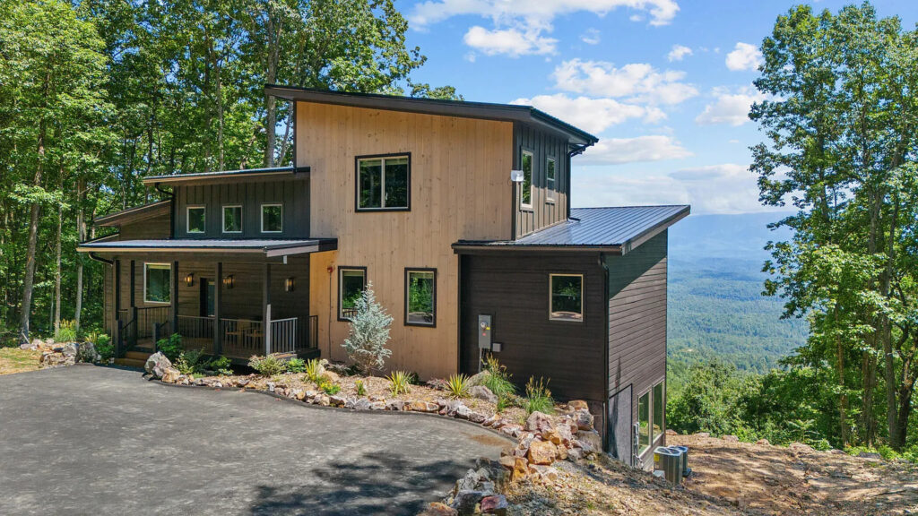 Stunning Modern Mountain Home