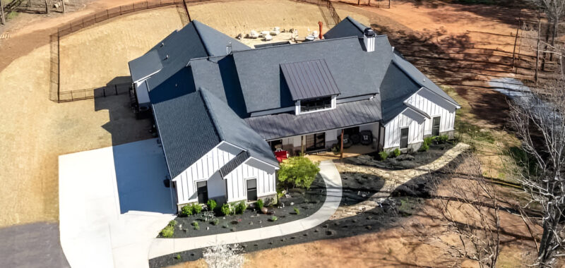 Beautiful Farmhouse Landscaping Ideas