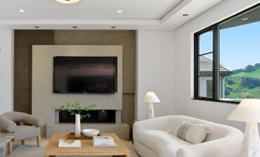 Contemporary Living Room