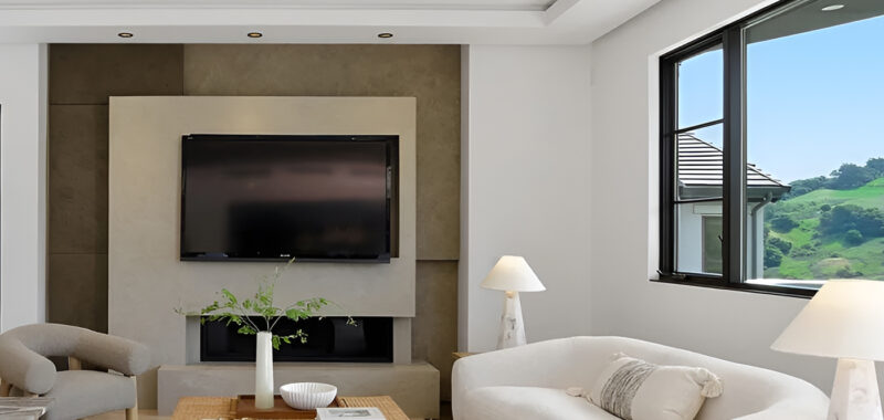 Contemporary Living Room