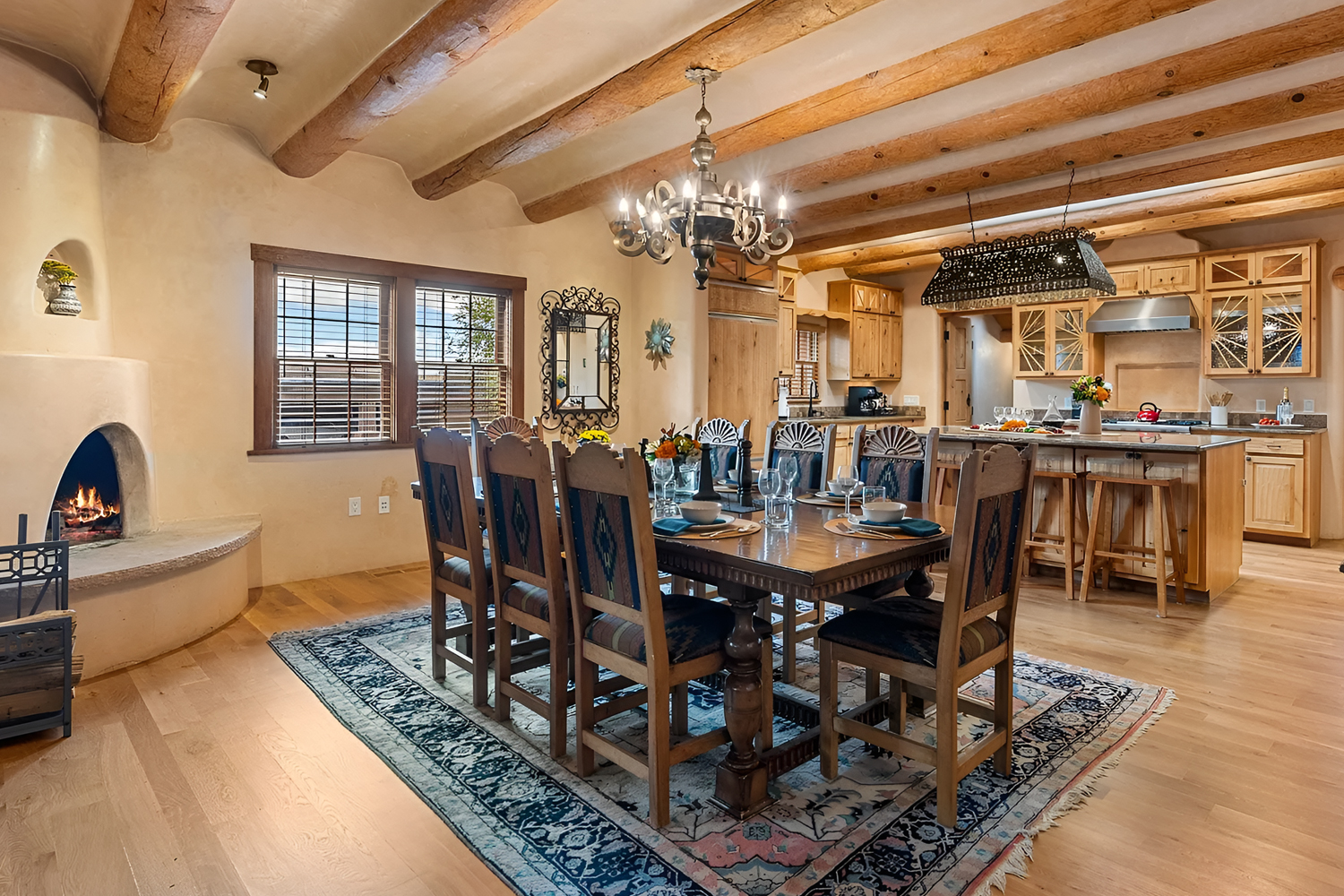 25 Stunning Santa Fe Style Dining Room Ideas You Will Want to Copy