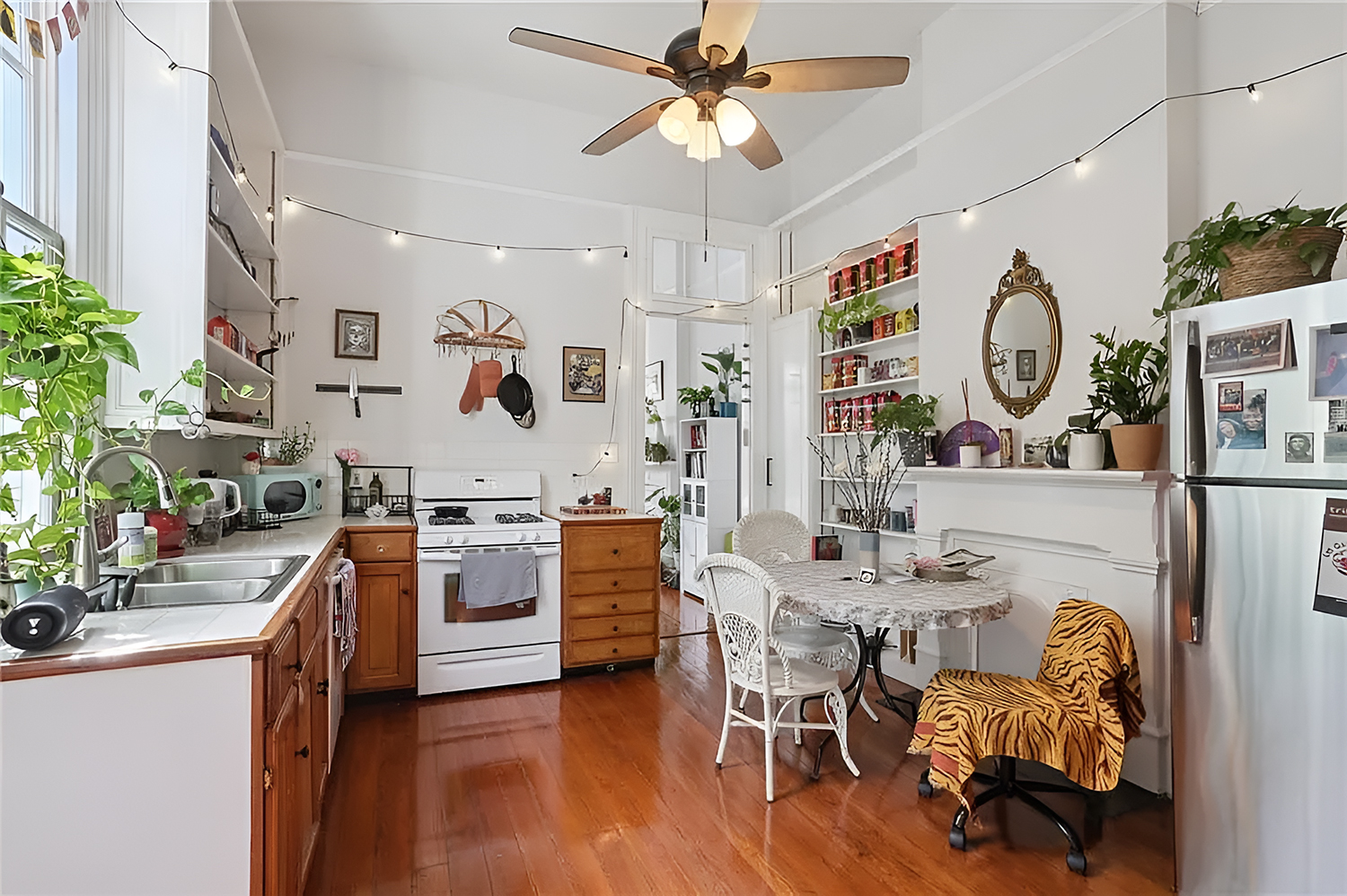 15 Shotgun House Kitchen Ideas for a Long and Narrow Layout