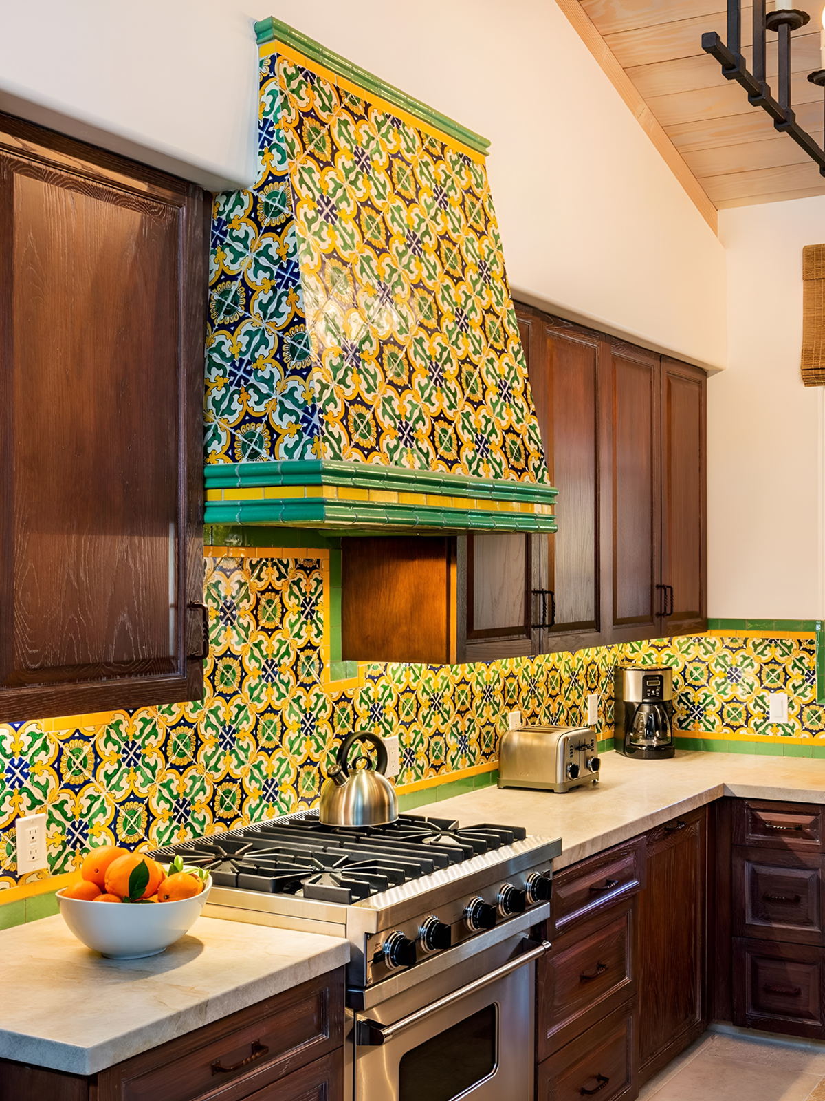 Spanish Kitchen Backsplash Ideas