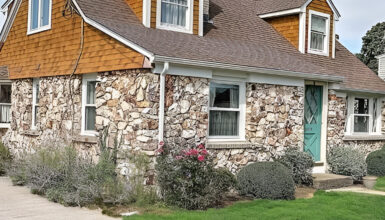 15 Stone Cape Cod House Exterior Ideas for Classic Curb Appeal