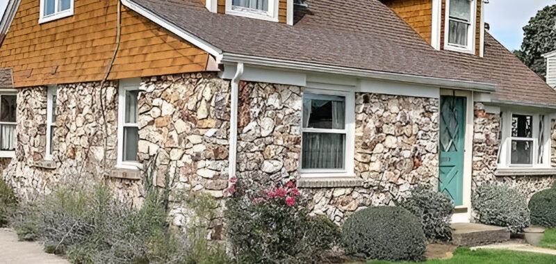 15 Stone Cape Cod House Exterior Ideas for Classic Curb Appeal