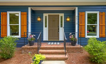 Cape Cod House Shutter Colors and Styles