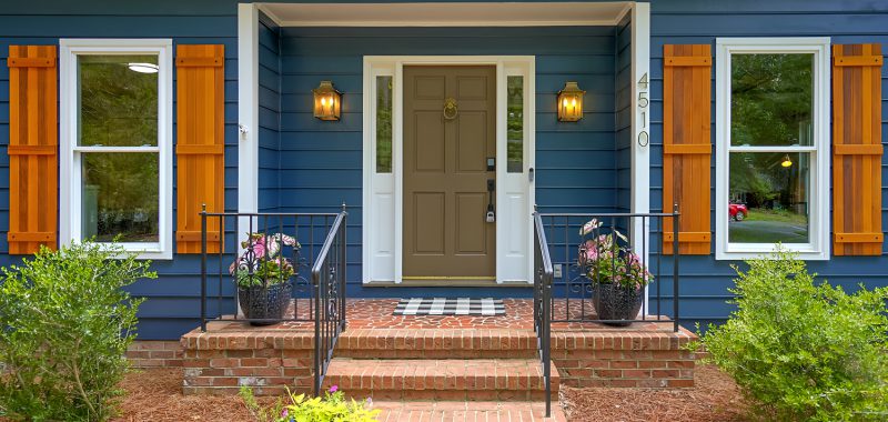 Cape Cod House Shutter Colors and Styles