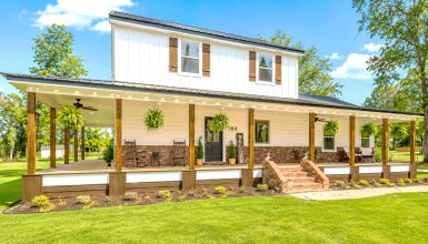 Farmhouse Wraparound Porch Ideas