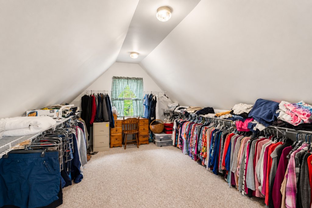 1988-Cape-Cod-Home-Basement-Closet-and-Storage