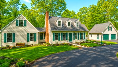 1988 Cape Cod Home Remodel with Cozy Country Charm