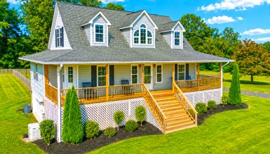 Charming Cape Cod House Exterior